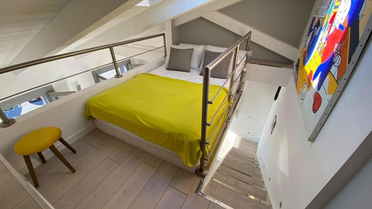 Superbe Studio Au Centre De Vence Apartment Exterior photo